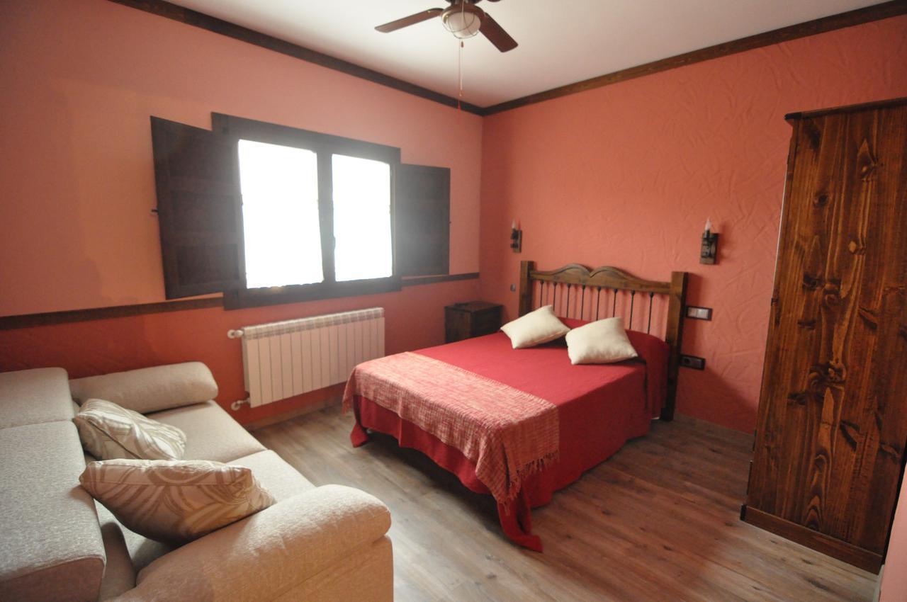 卡帕拉大街度假屋 Oliva de Plasencia 外观 照片