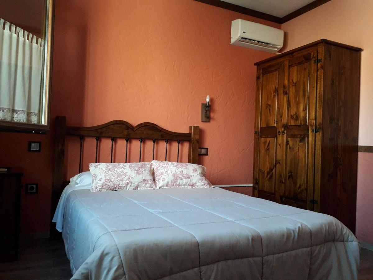 卡帕拉大街度假屋 Oliva de Plasencia 外观 照片