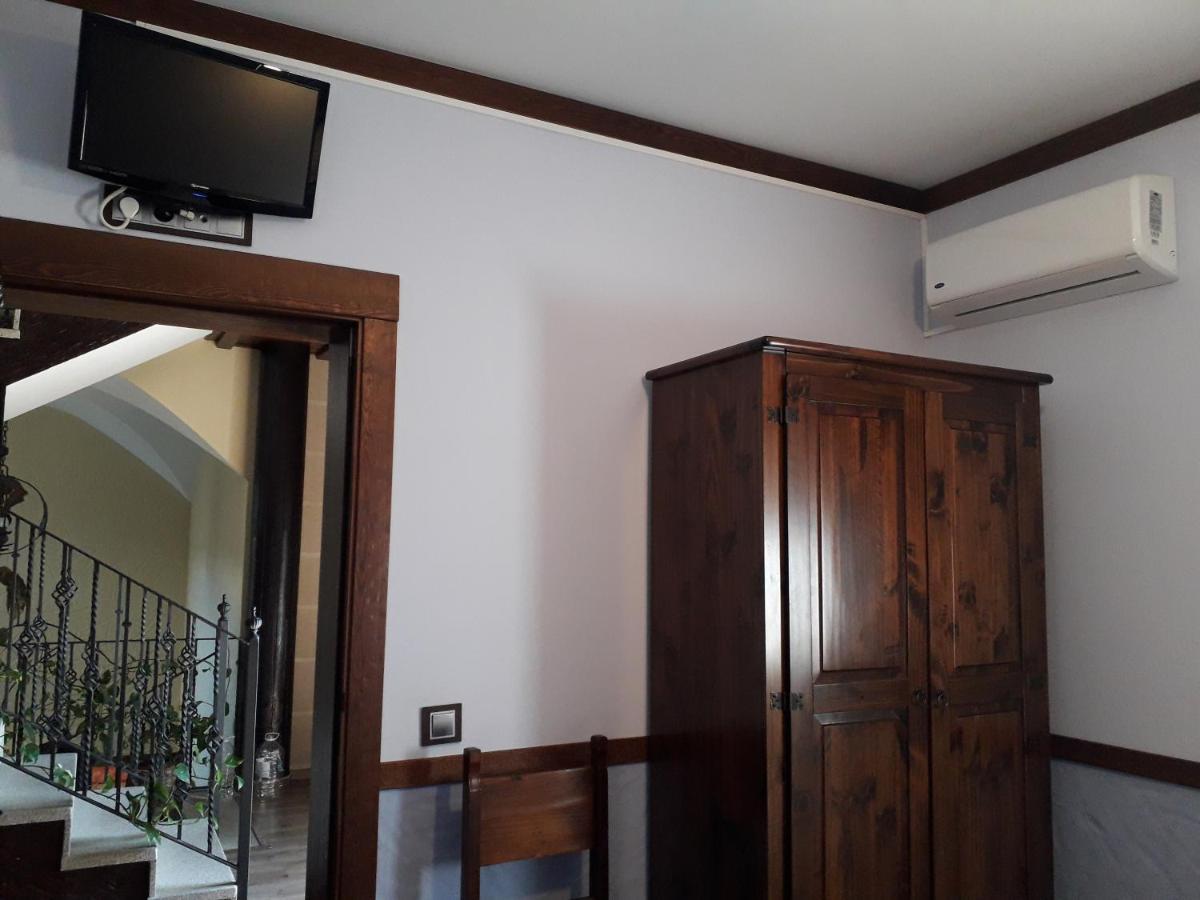 卡帕拉大街度假屋 Oliva de Plasencia 外观 照片